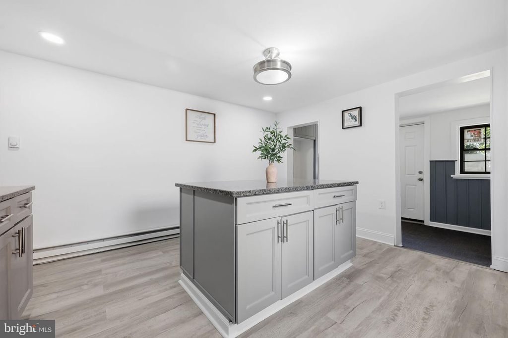 4142 FREELAND AVE, PHILADELPHIA, PA 19128 — photo 5