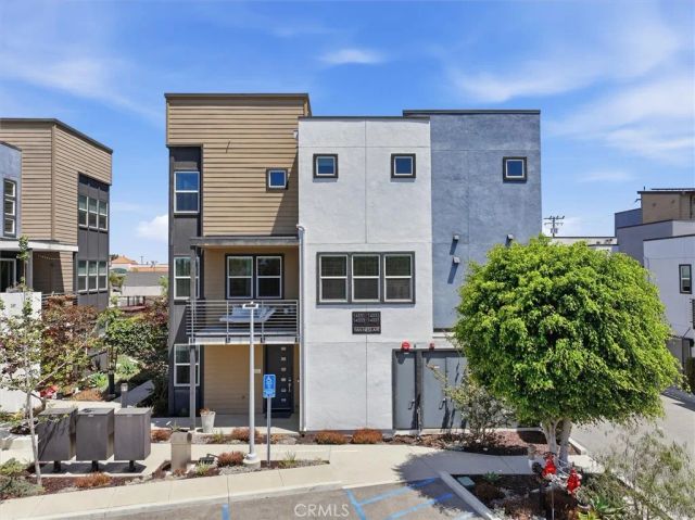 14331 Van Ness Avenue, Gardena, CA 90249