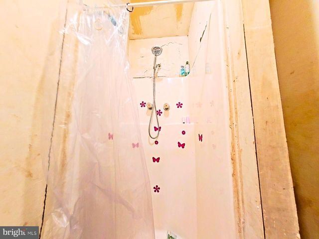 2827 N JUDSON ST, Philadelphia, PA 19132