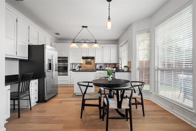 2009 Brook Lane, Flower Mound, TX 75028