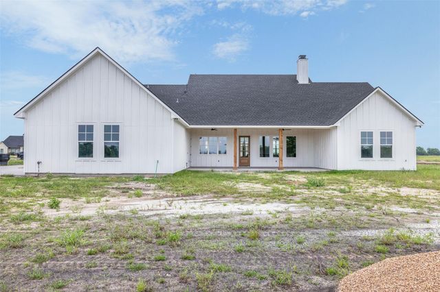 112 Court Side Drive, Snook, TX 77879