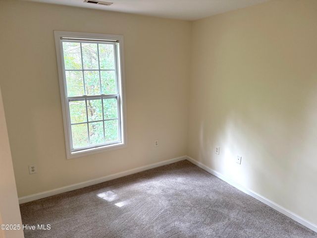 305 Comanche Trail, Havelock, NC 28532