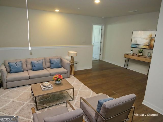 7417 Quinn Place, Flowery Branch, GA 30542