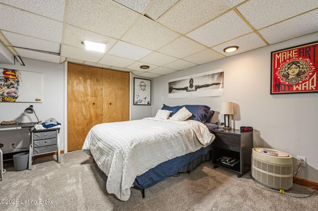 820 Fetter Ave, Louisville, KY 40217