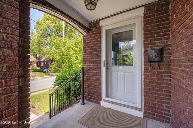 820 Fetter Ave, Louisville, KY 40217