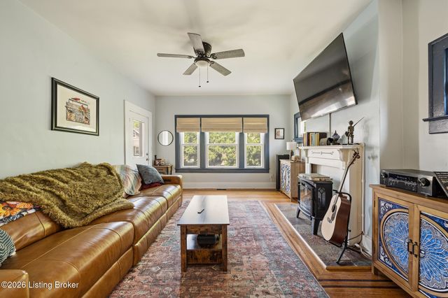 820 Fetter Ave, Louisville, KY 40217