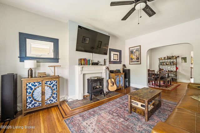 820 Fetter Ave, Louisville, KY 40217