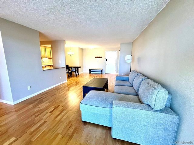 2 Adams St 604, Denver, CO 80206
