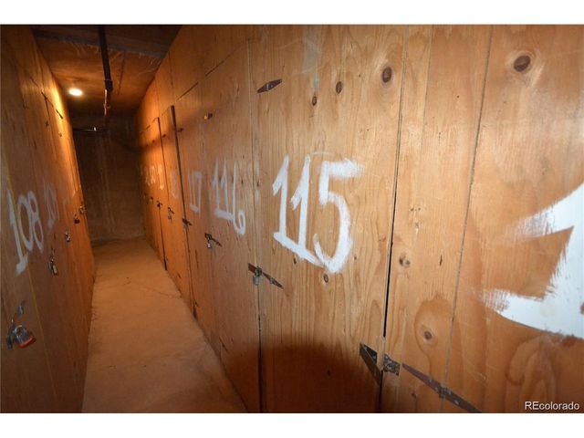 2 Adams St 604, Denver, CO 80206