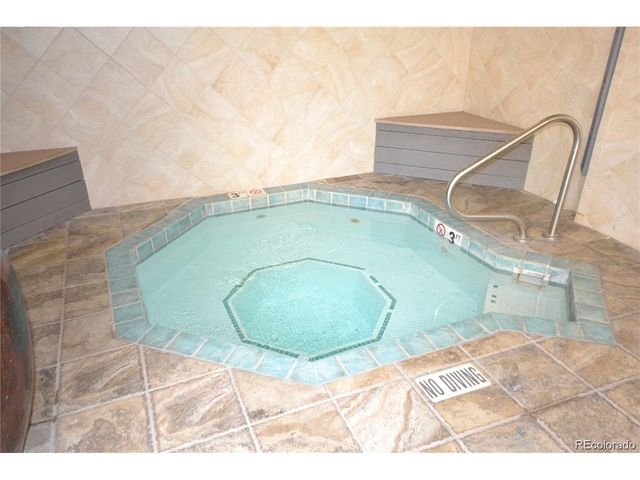 2 Adams St 604, Denver, CO 80206