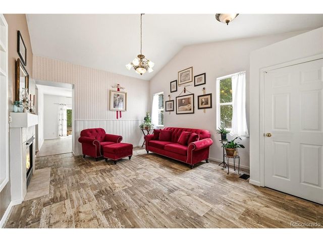 7608 Barn Owl Dr, Fountain, CO 80817
