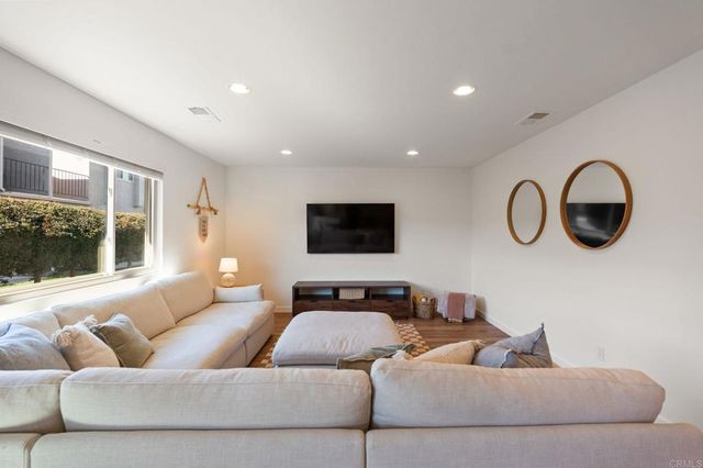 3625 Vista Oceana 4, Oceanside, CA 92057