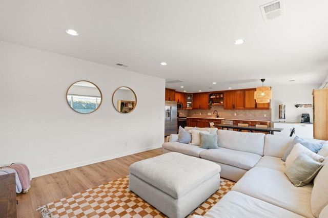 3625 Vista Oceana 4, Oceanside, CA 92057