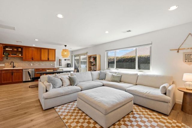 3625 Vista Oceana 4, Oceanside, CA 92057