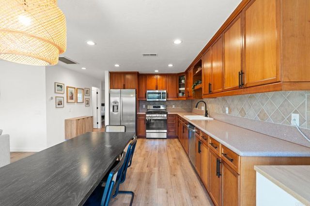 3625 Vista Oceana 4, Oceanside, CA 92057