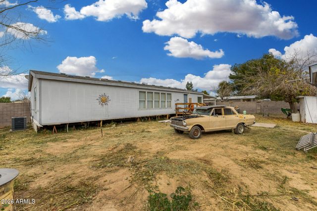 3521 W Lone Cactus Drive, Glendale, AZ 85308