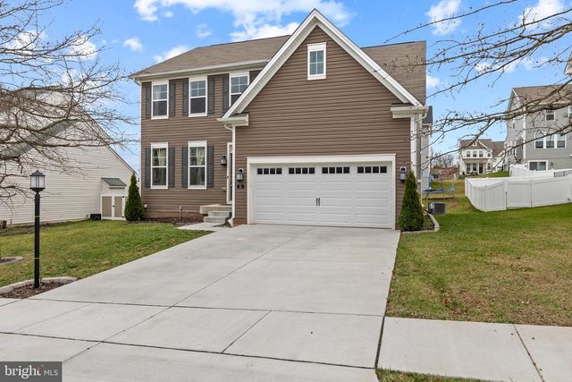 35 HICKORY RIDGE CIR, York, PA 17404