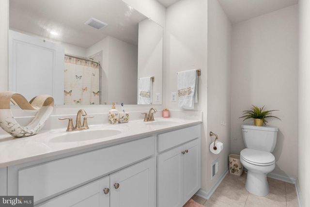 35 HICKORY RIDGE CIR, York, PA 17404