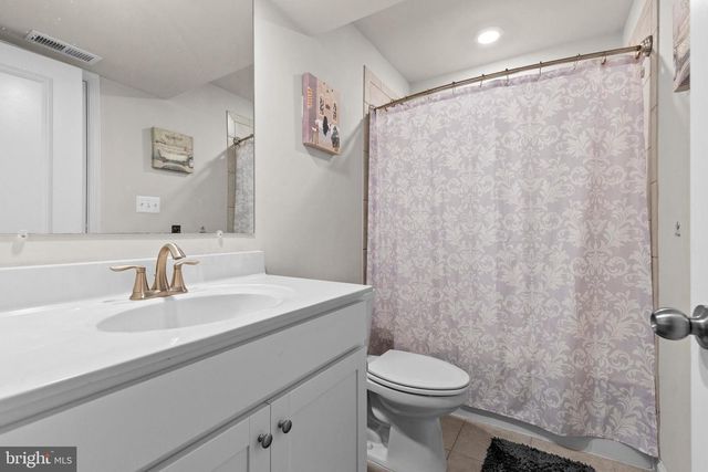 35 HICKORY RIDGE CIR, York, PA 17404