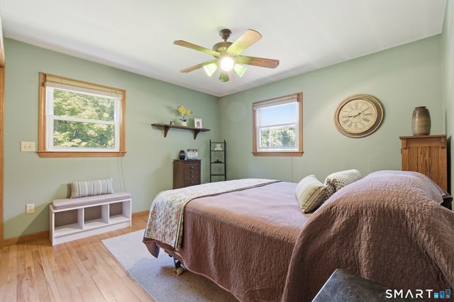 21 Upson Drive, Oxford, CT 06478