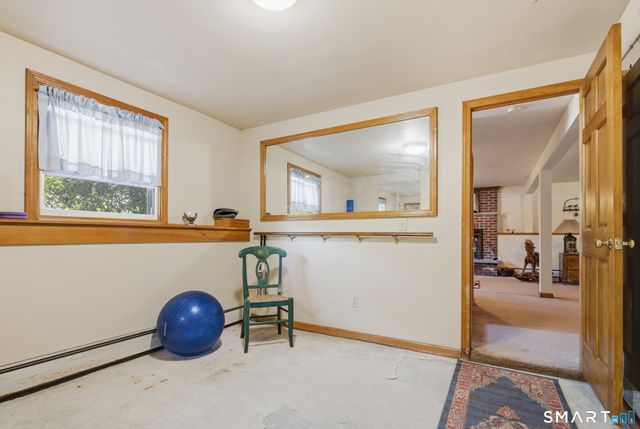 21 Upson Drive, Oxford, CT 06478