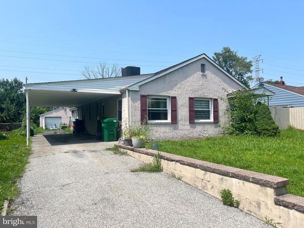 325 MARTIN, NEW CASTLE, DE 19720 — photo 2