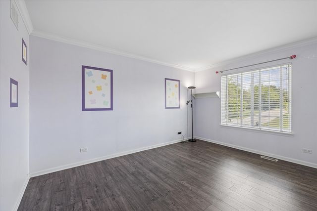 1230 W Claridge Court, Palatine, IL 60067
