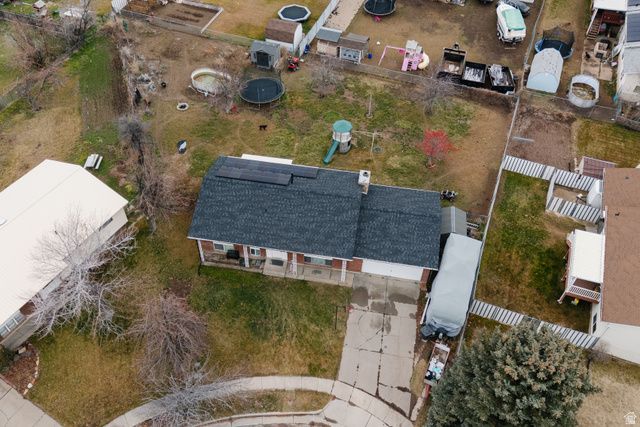 1167 W 2100 N, Clinton, UT 84015