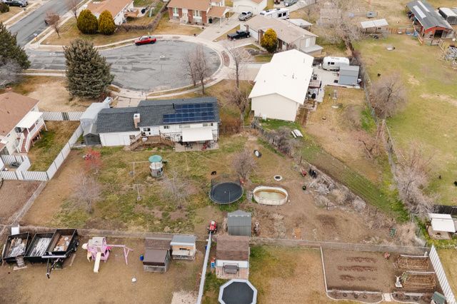 1167 W 2100 N, Clinton, UT 84015