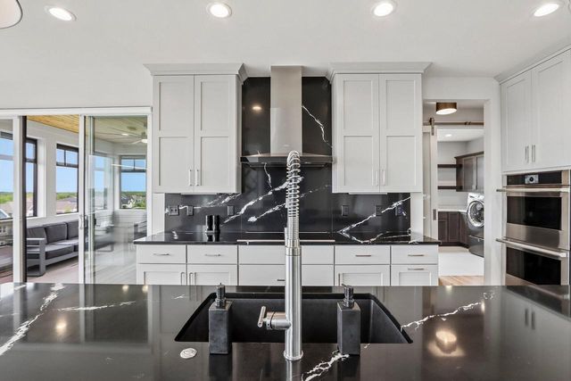 N40W23678 William WAY, Pewaukee, WI 53072