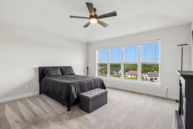 N40W23678 William WAY, Pewaukee, WI 53072