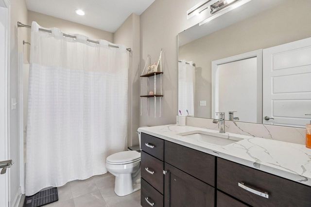 N40W23678 William WAY, Pewaukee, WI 53072