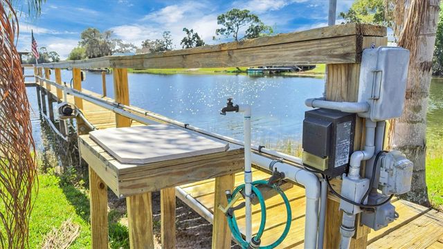 1660 PARKS LAKE ROAD, Lake Wales, FL 33898