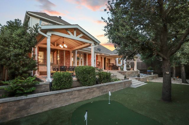 7009 Mossycup Lane, North Richland Hills, TX 76182