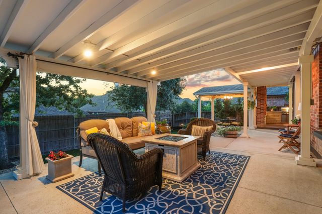 7009 Mossycup Lane, North Richland Hills, TX 76182