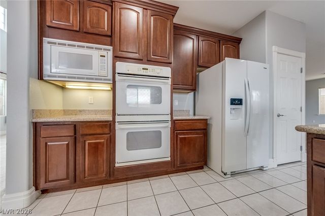 11120 Crosseto Drive, Las Vegas, NV 89141