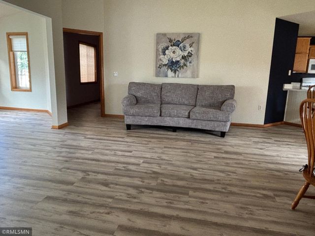 10102 Karston Avenue NE, Albertville, MN 55301