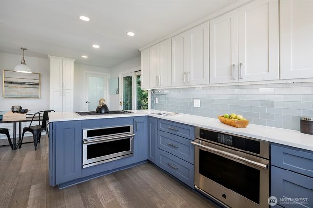 12011 6th Avenue NW, Seattle, WA 98177