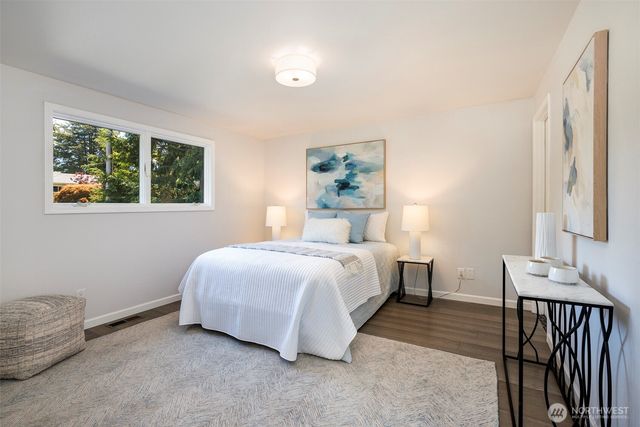 12011 6th Avenue NW, Seattle, WA 98177