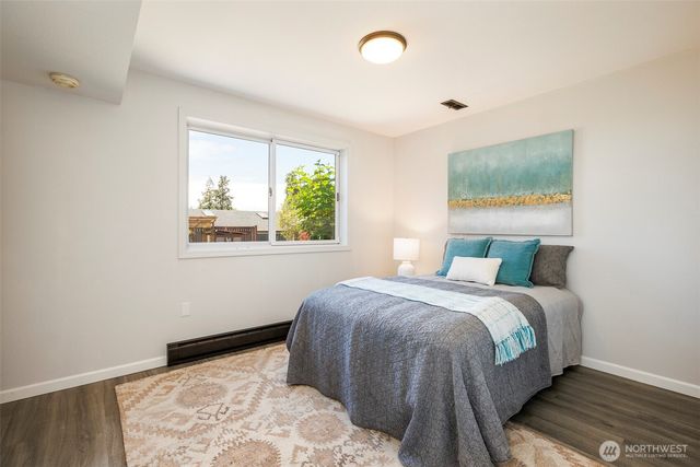 12011 6th Avenue NW, Seattle, WA 98177