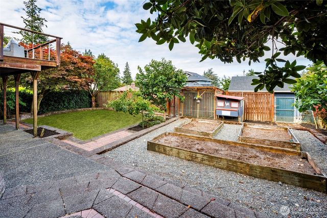 12011 6th Avenue NW, Seattle, WA 98177