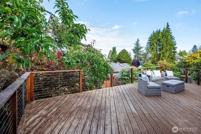 12011 6th Avenue NW, Seattle, WA 98177