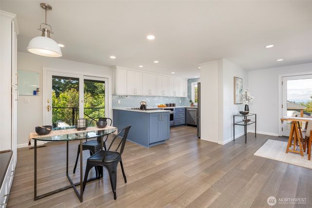 12011 6th Avenue NW, Seattle, WA 98177