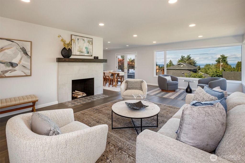12011 6th Avenue NW, Seattle, WA 98177