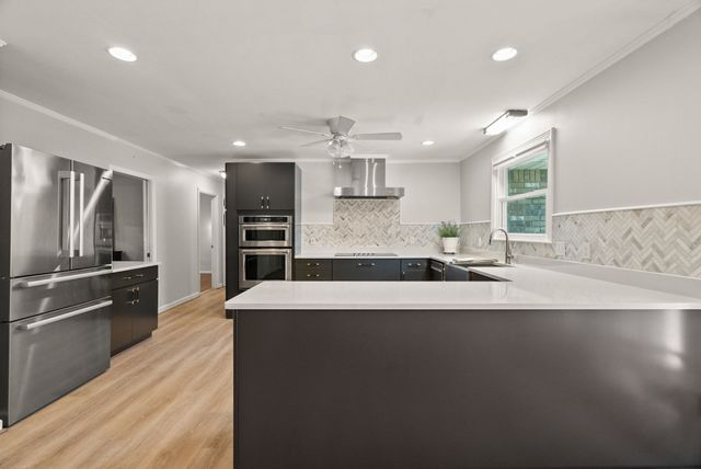 116 Stonewall Dr, Hendersonville, TN 37075