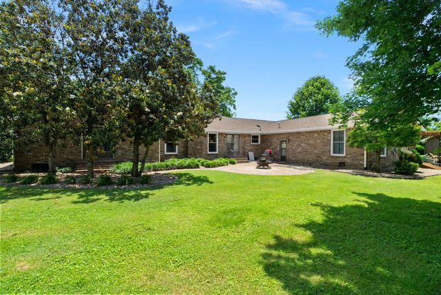 116 Stonewall Dr, Hendersonville, TN 37075