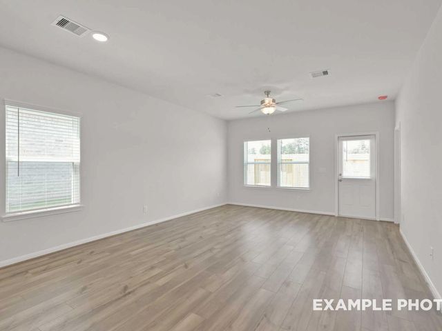 1987 Brookpointe Lane, Dayton, TX 77535
