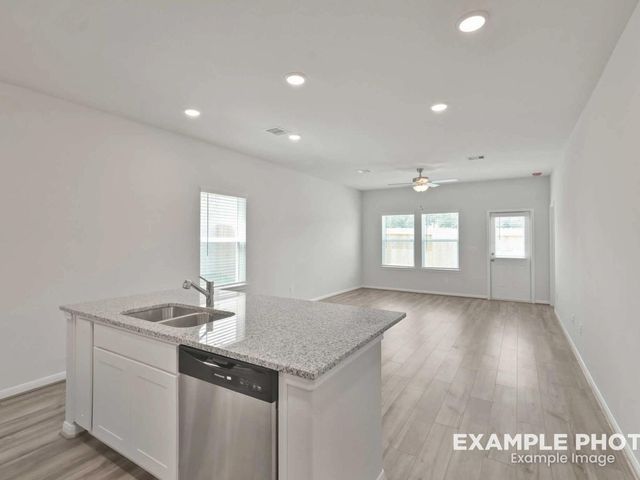 1987 Brookpointe Lane, Dayton, TX 77535
