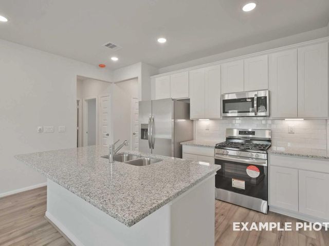 1987 Brookpointe Lane, Dayton, TX 77535