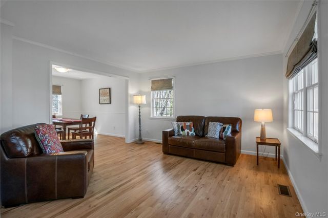 40 Brook Street, Mount Kisco, NY 10549